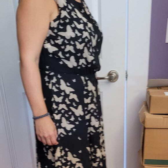 Ladies Black & Cream lined dress, EUC - Picture 3 of 4